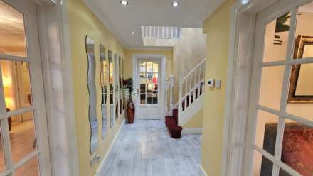 Rowanwood, Oldham, Image 6