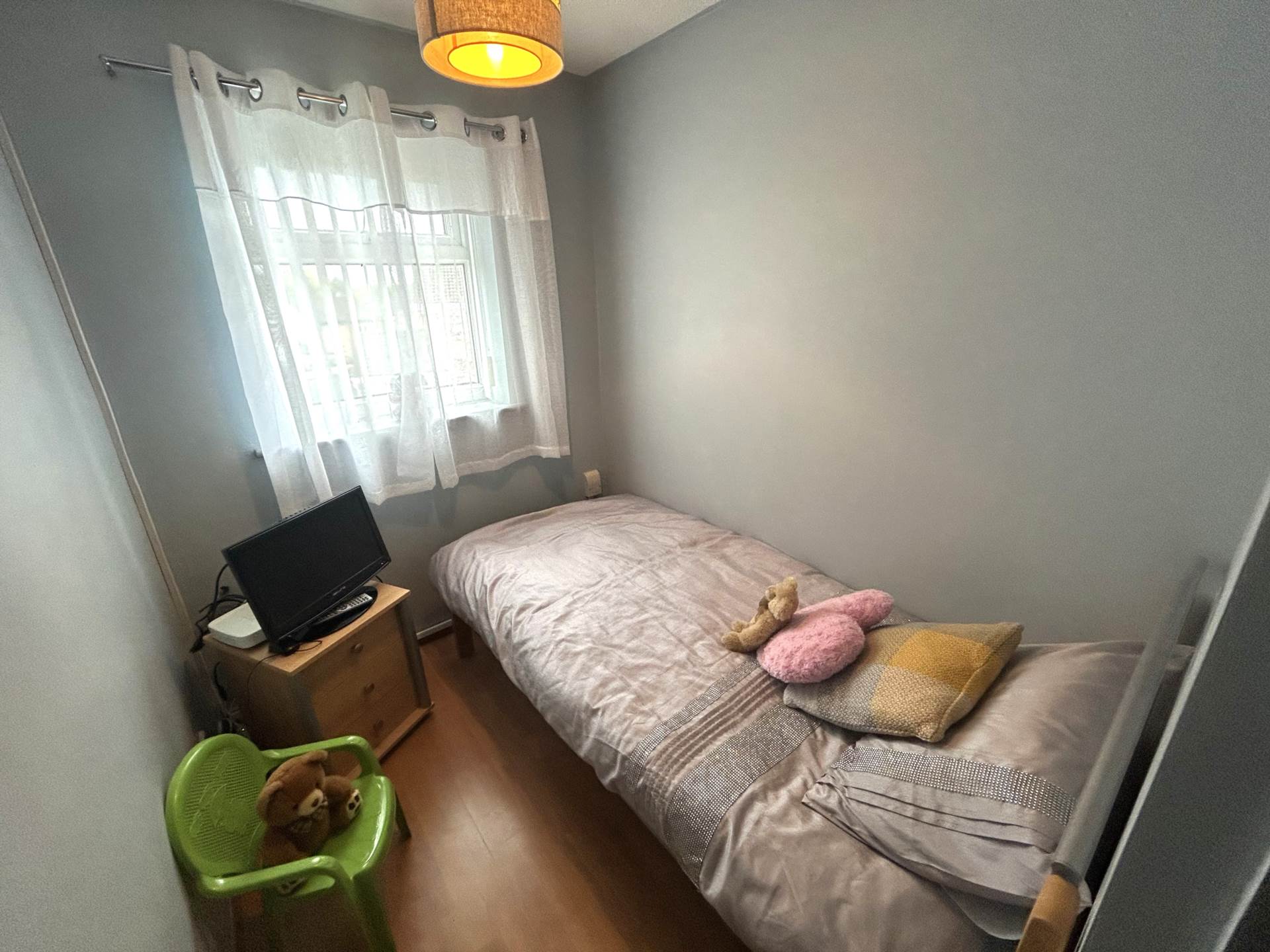 14 Ferndown Avenue, Oldham, OL9 9UR, Image 16