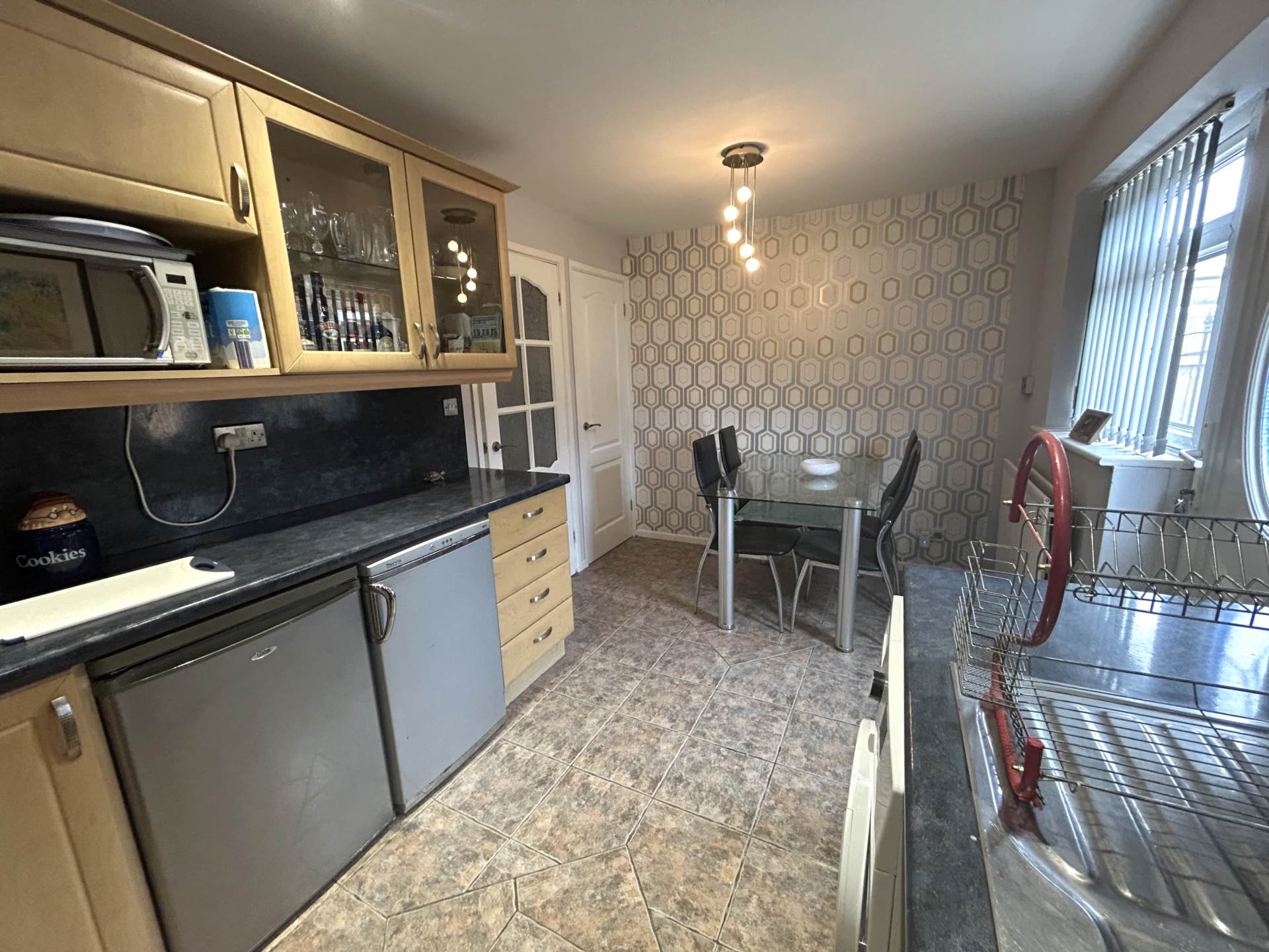 14 Ferndown Avenue, Oldham, OL9 9UR, Image 9