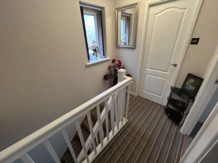 14 Ferndown Avenue, Oldham, OL9 9UR, Image 10