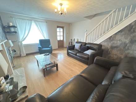 14 Ferndown Avenue, Oldham, OL9 9UR, Image 3