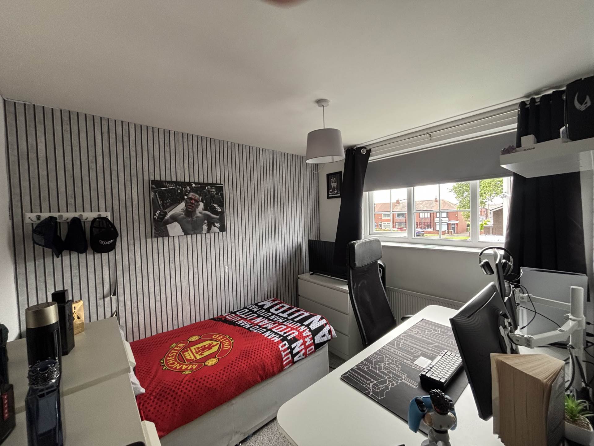 17 Elizabeth Avenue, Oldham, Image 13