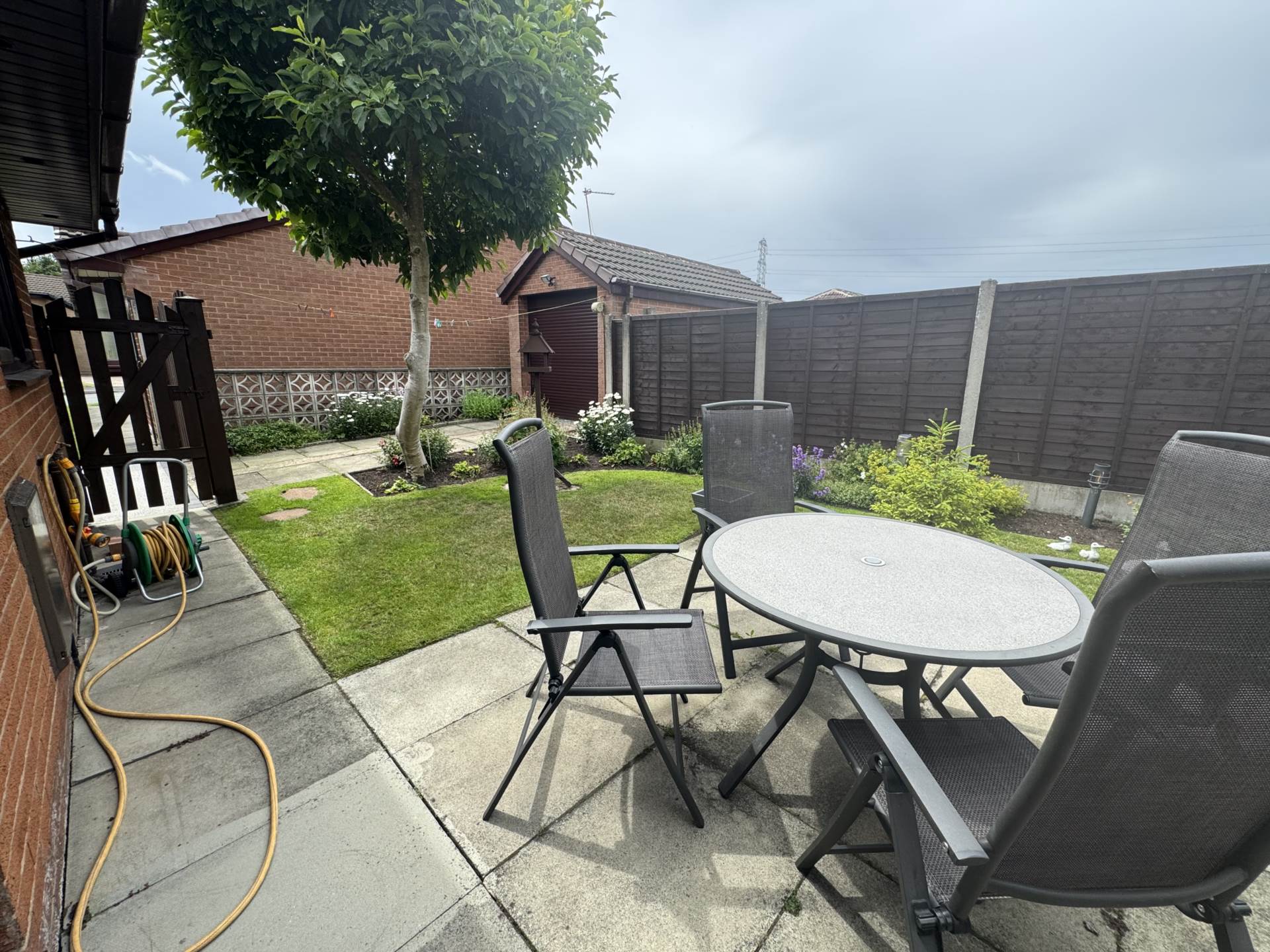 Tulip Close, Chadderton, Image 18