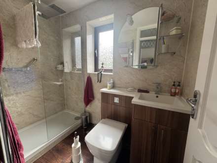 Tulip Close, Chadderton, Image 11