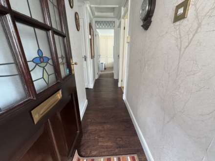 Tulip Close, Chadderton, Image 2