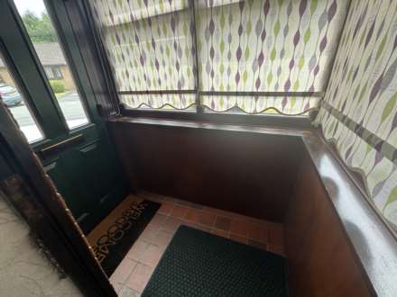 Tulip Close, Chadderton, Image 3