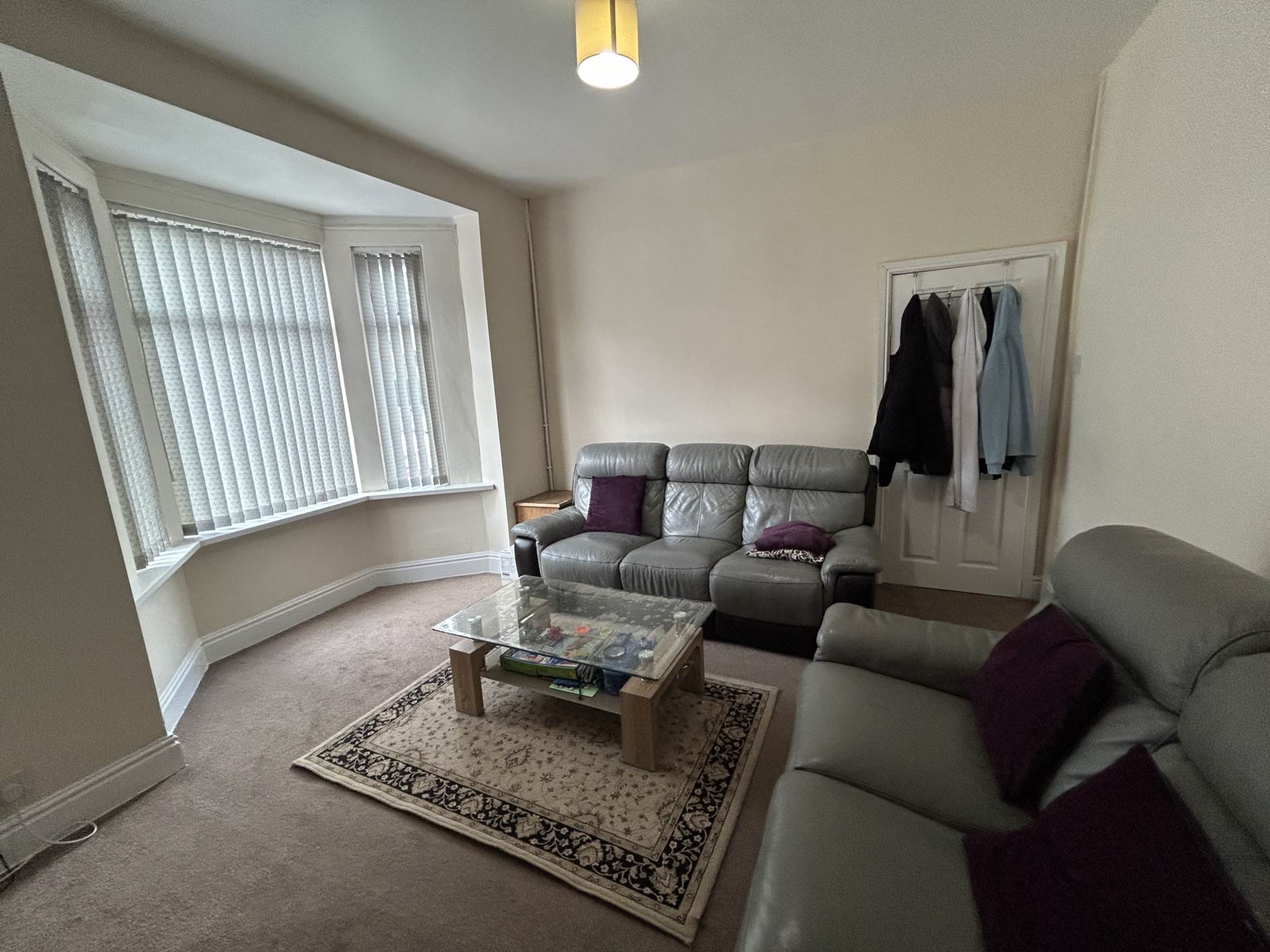 Queens Road, Oldham, Image 5