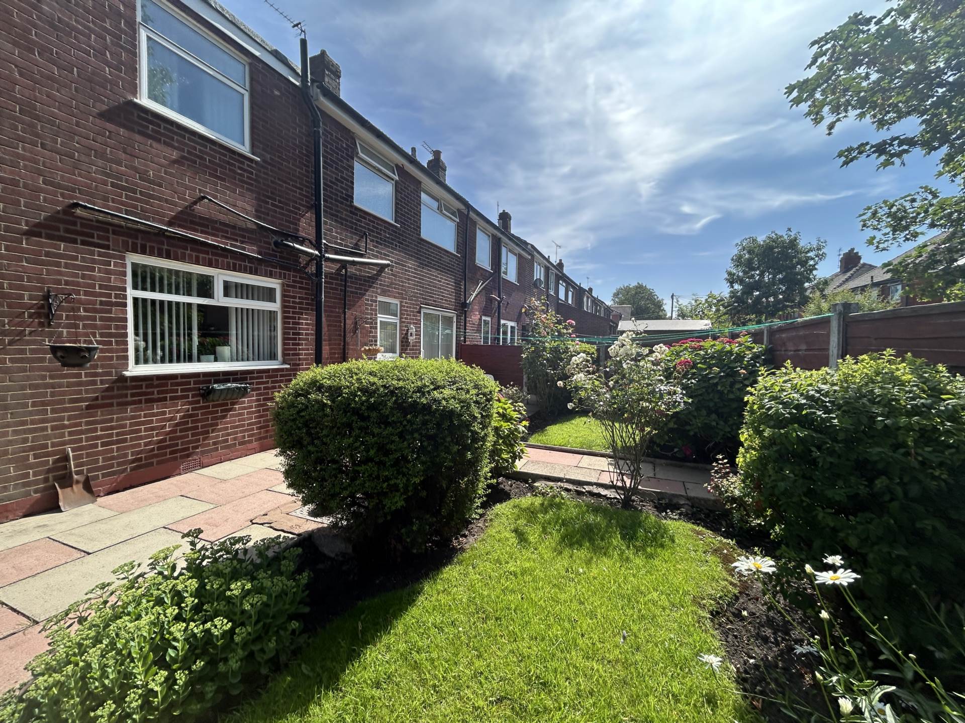 Priory Gove, Chadderton, Image 21