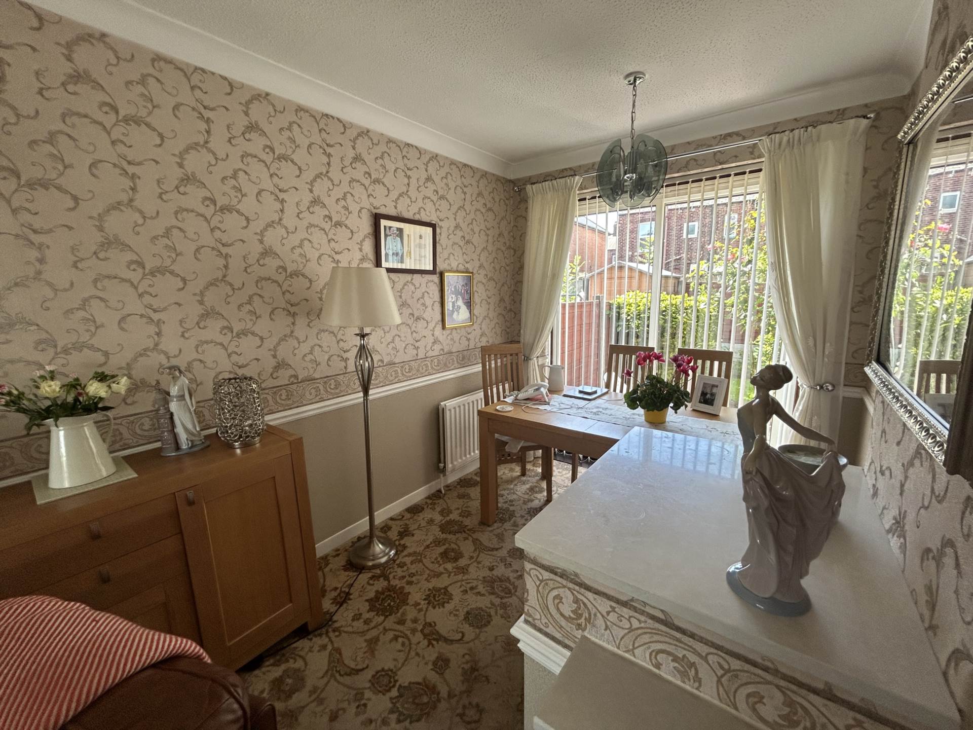 Priory Gove, Chadderton, Image 6