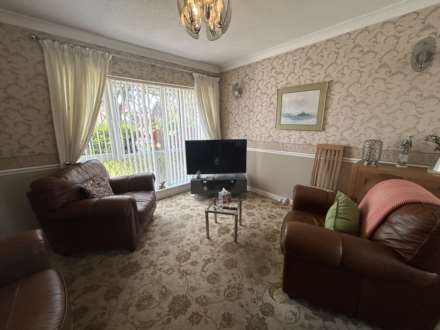 Priory Gove, Chadderton, Image 4