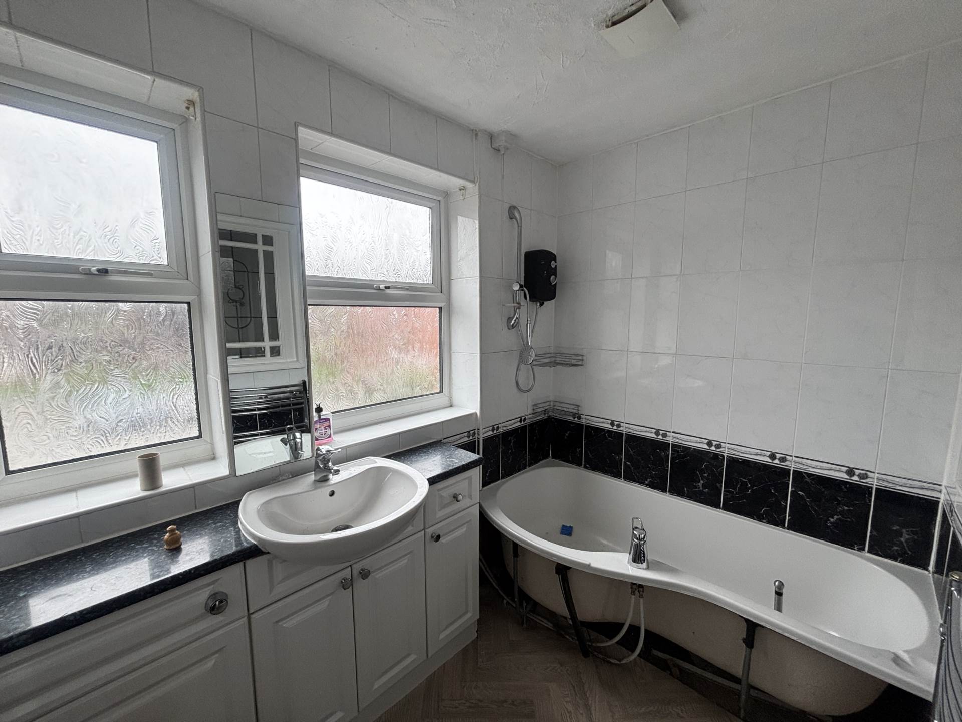 1 Tulpen Square, Chadderton, Image 17