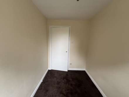 1 Tulpen Square, Chadderton, Image 12