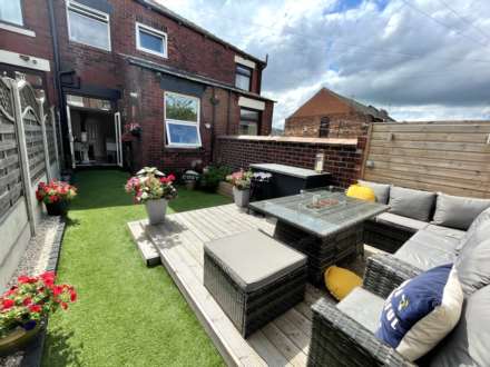 1088 Middleton Road, Oldham, OL9 9RN, Image 2