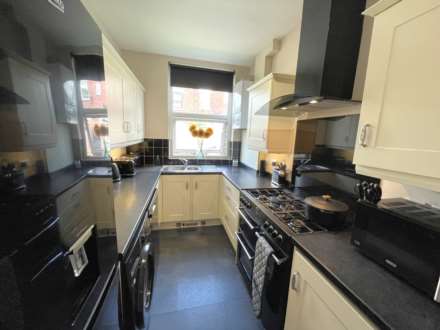 1088 Middleton Road, Oldham, OL9 9RN, Image 8