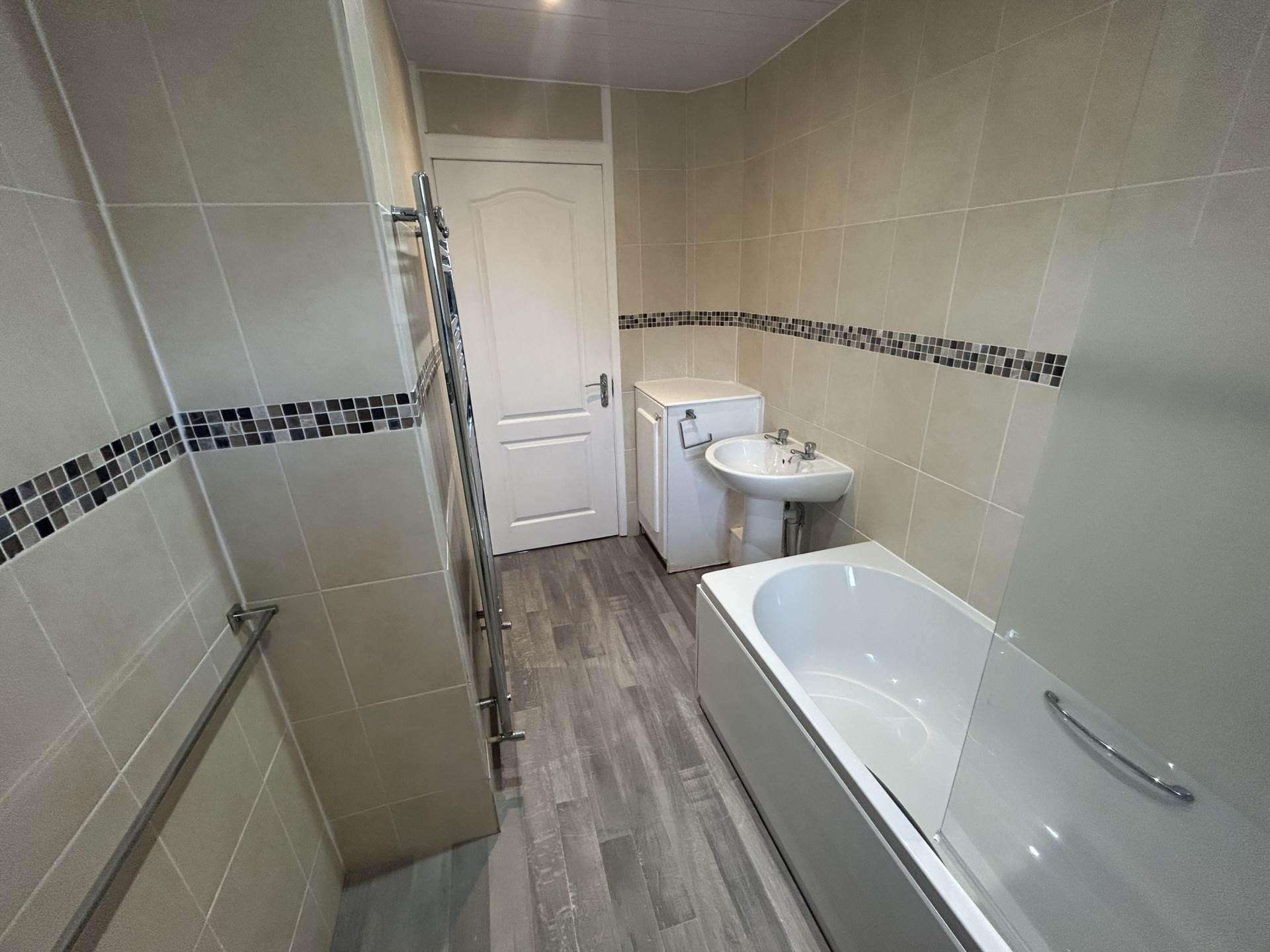 Eaves Lane, Chadderton, Image 13