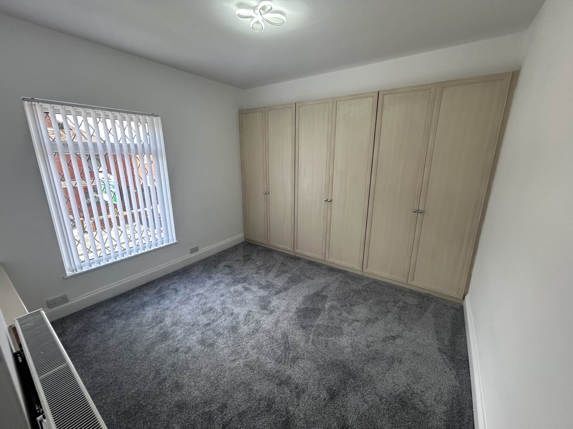 Eaves Lane, Chadderton, Image 4