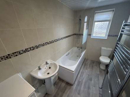 Eaves Lane, Chadderton, Image 11
