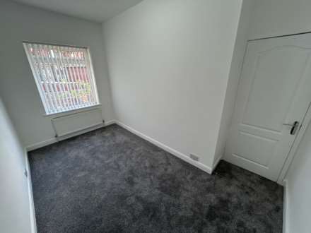 Eaves Lane, Chadderton, Image 6