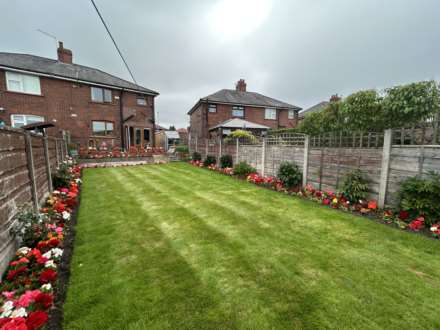 69 Parkway, Chadderton, Oldham, OL9 0AR, Image 17