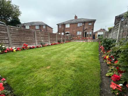 69 Parkway, Chadderton, Oldham, OL9 0AR, Image 2