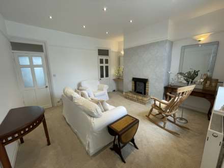 Middleton Road, Chadderton, Image 3