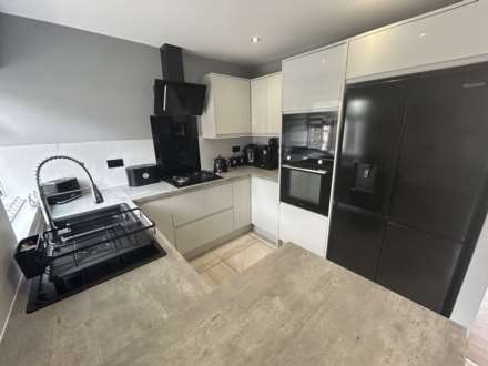 Wiltshire Road, Oldham, Image 7