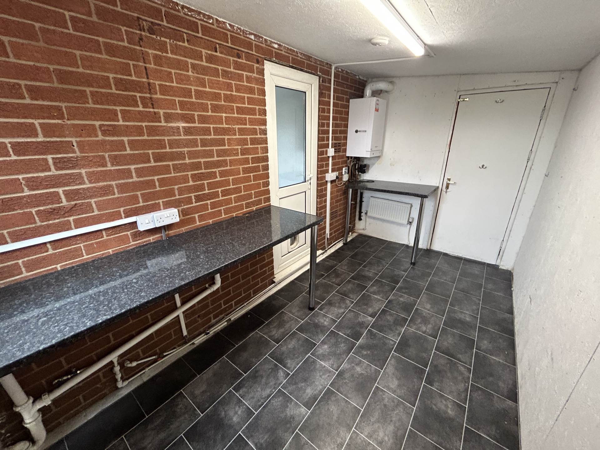 Downham Close, Oldham, Image 9