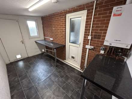 Downham Close, Oldham, Image 10