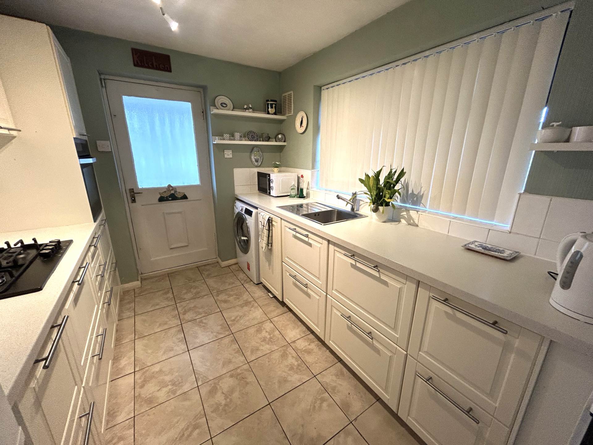 83 Fold Green, Oldham, OL9 9DX, Image 8