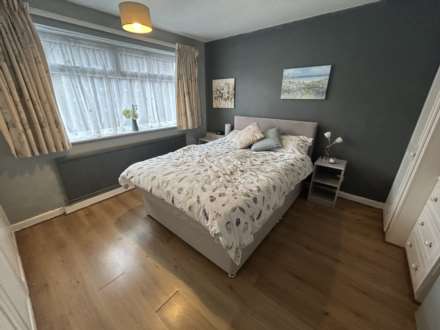 83 Fold Green, Oldham, OL9 9DX, Image 11