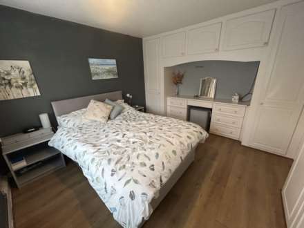 83 Fold Green, Oldham, OL9 9DX, Image 12