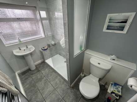 83 Fold Green, Oldham, OL9 9DX, Image 18