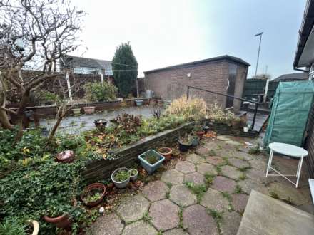 83 Fold Green, Oldham, OL9 9DX, Image 20