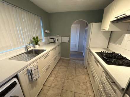 83 Fold Green, Oldham, OL9 9DX, Image 3