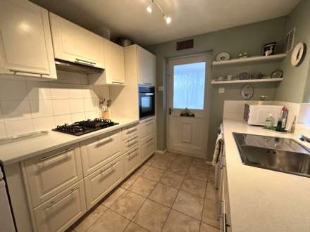 83 Fold Green, Oldham, OL9 9DX, Image 9