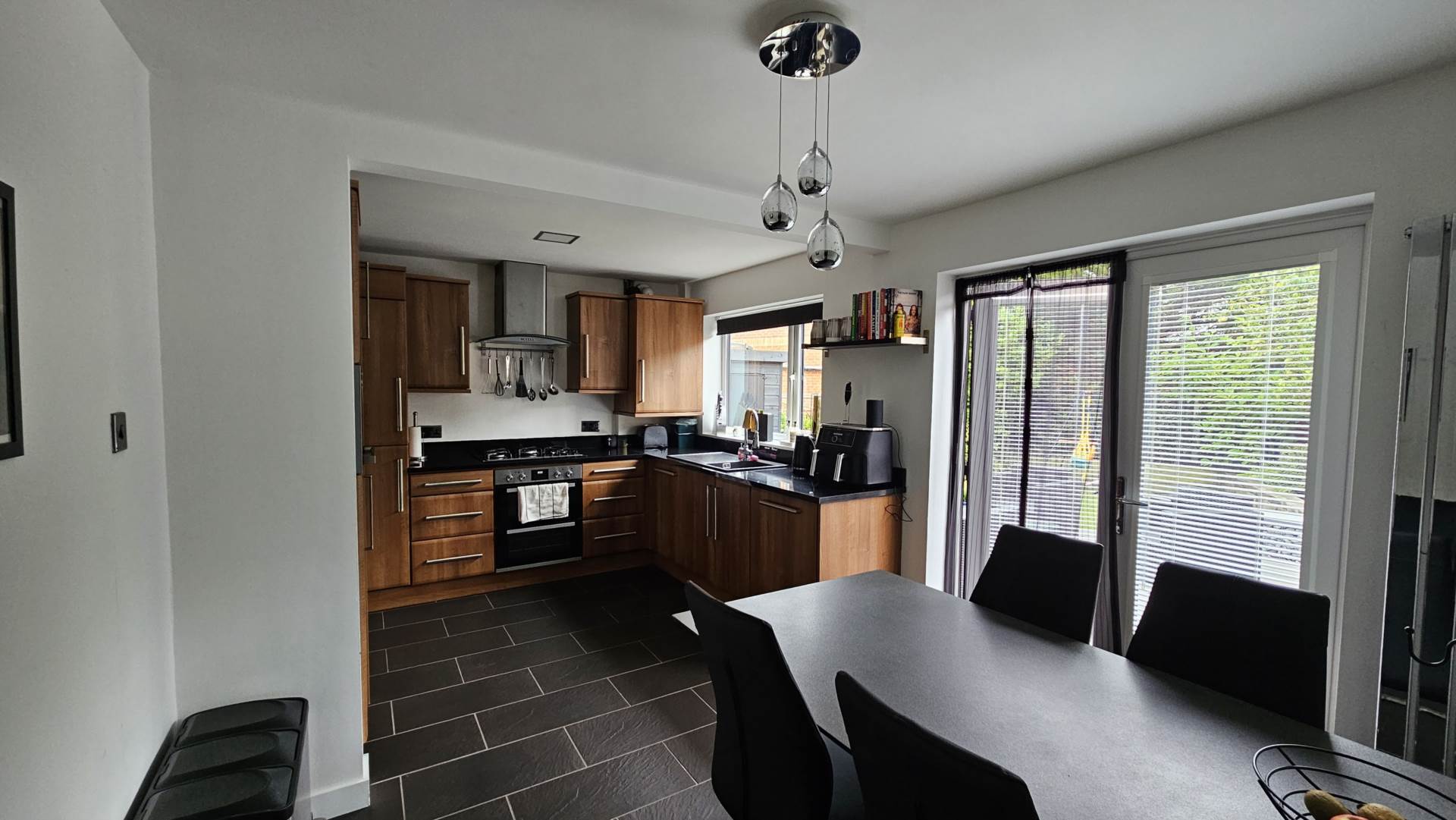 120 Redwood, Chadderton, Oldham, OL9 9UG, Image 11