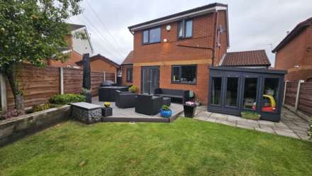 120 Redwood, Chadderton, Oldham, OL9 9UG, Image 23