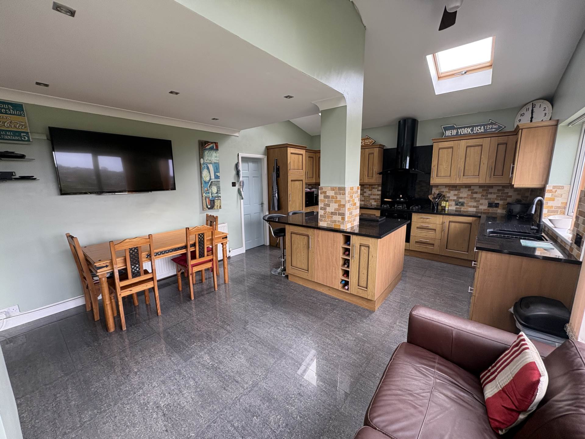 Norwich Avenue, Chadderton, Oldham, Image 7