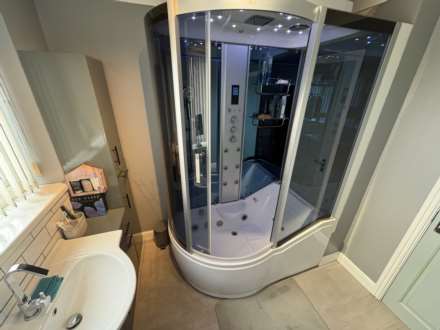 Norwich Avenue, Chadderton, Oldham, Image 22