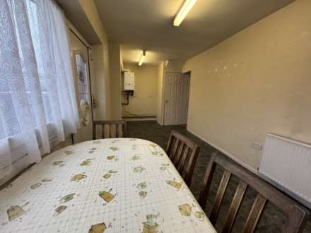 Denton Lane, Chadderton, Image 9