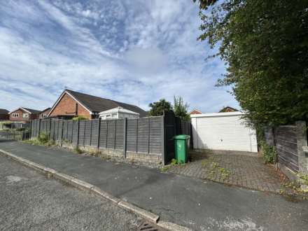 Dalmahoy Close, Manchester, Image 13