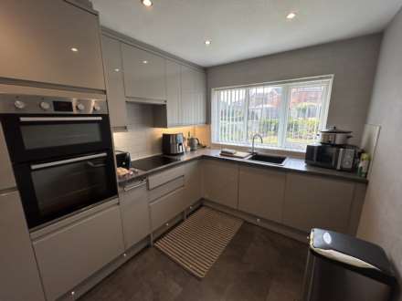 Dalmahoy Close, Manchester, Image 6
