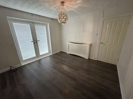 44 Ravenwood, Chadderton, Oldham, OL9 9UE, Image 4