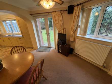 Newbank Chase, Oldham, Image 10