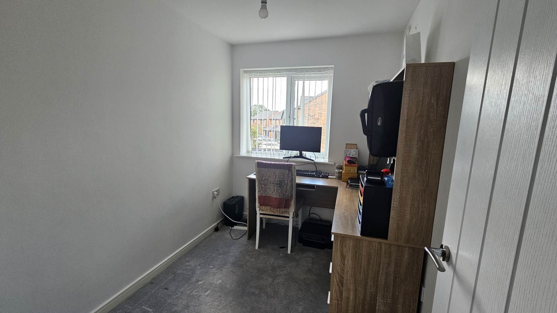 Garden Cresent, Manchester, Image 15