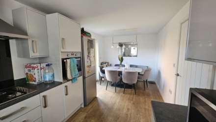 Garden Cresent, Manchester, Image 3