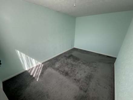 32 Kensington Avenue, Oldham, OL9 0NL, Image 16