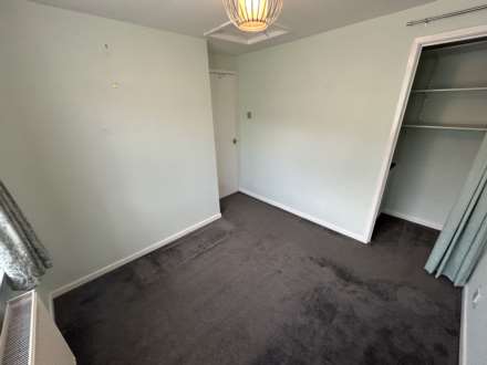 32 Kensington Avenue, Oldham, OL9 0NL, Image 20