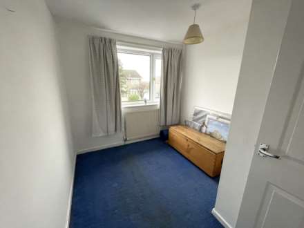 17 Norwich Avenue, Oldham, OL9 0BA, Image 12