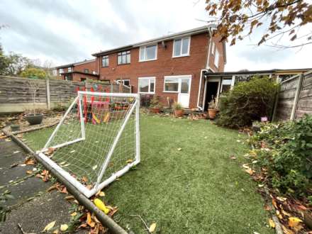 17 Norwich Avenue, Oldham, OL9 0BA, Image 2